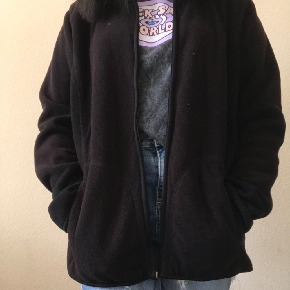 Black Jacket - Picture 4 of 5